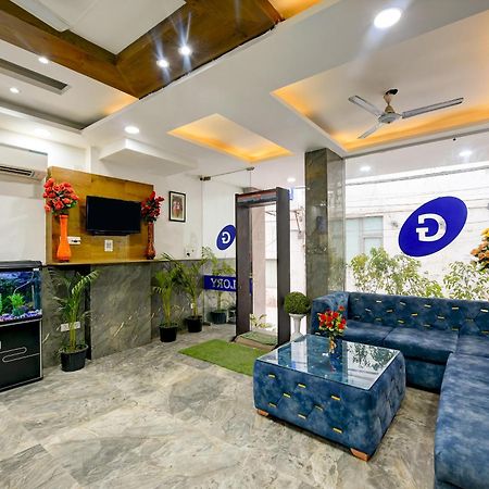 Hotel Grand Qubic Near Delhi Airport Нью-Делі Екстер'єр фото